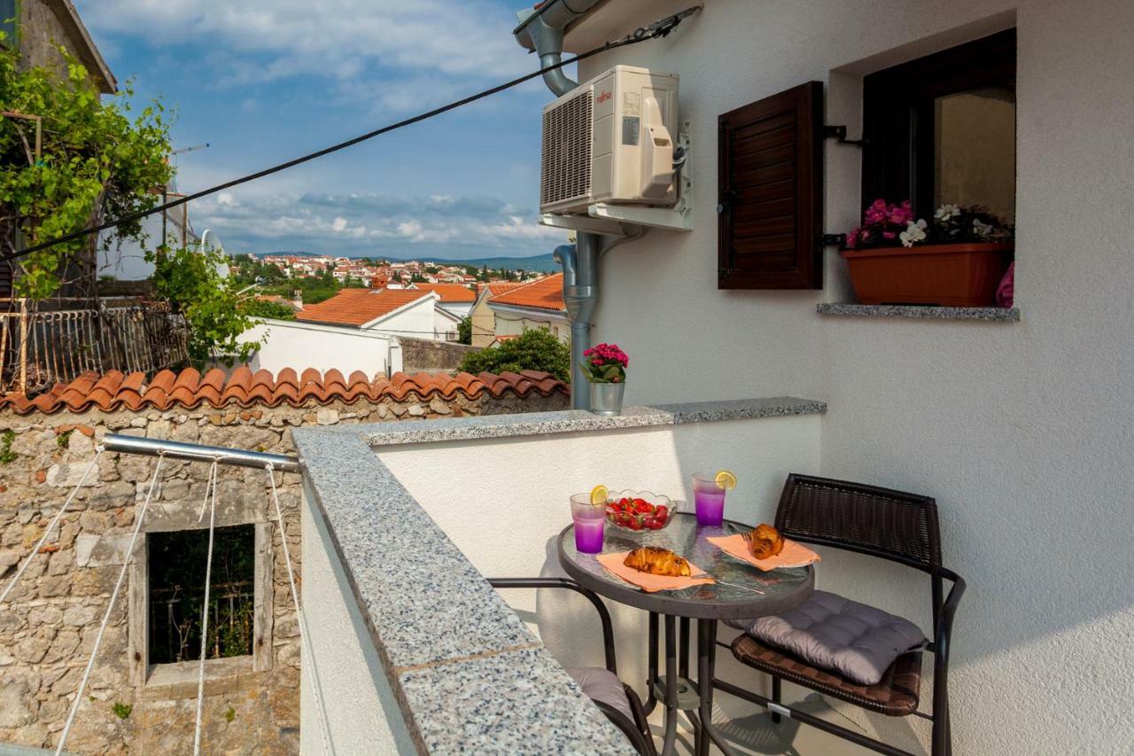 Apartment Nonna Крк Екстер'єр фото